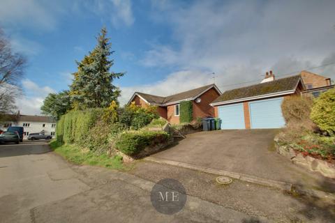 3 bedroom bungalow to rent, St. Peters Road, Leicester LE8