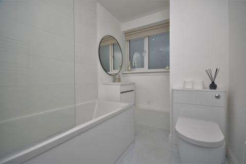 undefined, St Andrews Brae, Flat 2, Dumbarton, WDC, G82 3AP