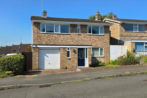 1 Clover Lane, Northampton, NN2 8BT