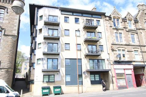 3 bedroom flat to rent, Victoria Road, Dundee DD1