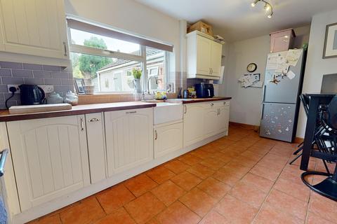 5 Hill Row, Braunston, Daventry, NN11 7HU