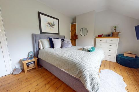 5 Hill Row, Braunston, Daventry, NN11 7HU