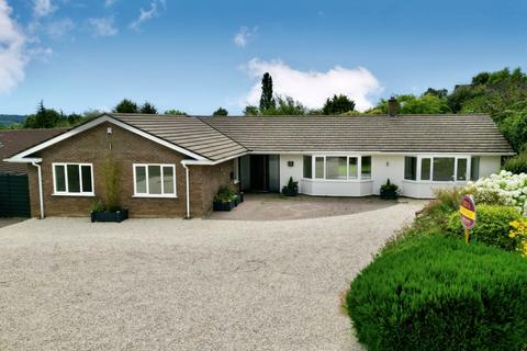 5 bedroom detached bungalow for sale, Neale Close, Weston Favell, Northampton, NN3 3DB