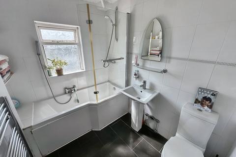 4 Cromwell Road, Whitefield, Manchester, M45 7RQ