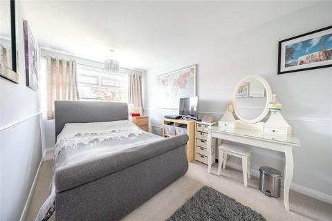 3 bedroom semi-detached house for sale, Wentworth Way, Leeds, West Yorkshire