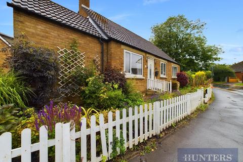 3 bedroom detached bungalow for sale, Carr Lane, East Ayton, Scarborough