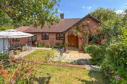 5 bedroom detached bungalow for sale, The Bungalow, Miletree Farm, Heath and Reach, LU7