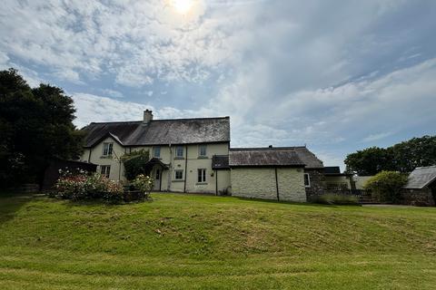 undefined, Gwynfe, Llangadog, SA19