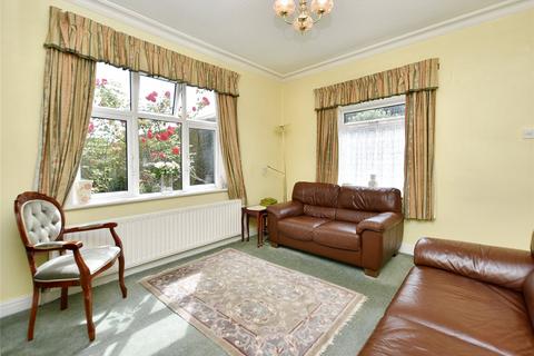 4 bedroom detached house for sale, Denton Avenue, Roundhay, Leeds