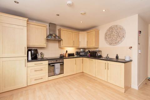 2 bedroom apartment for sale, Tapton Lock Hill, Chesterfield S41