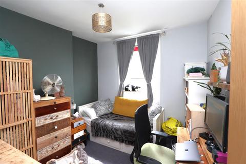 174a Selsdon Road, South Croydon, CR2 6PJ