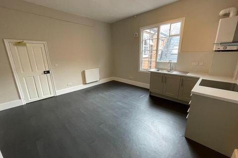 2 bedroom flat to rent, St Martins, Leicester LE1