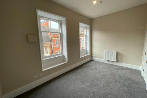 2 bedroom flat to rent, St Martins, Leicester LE1