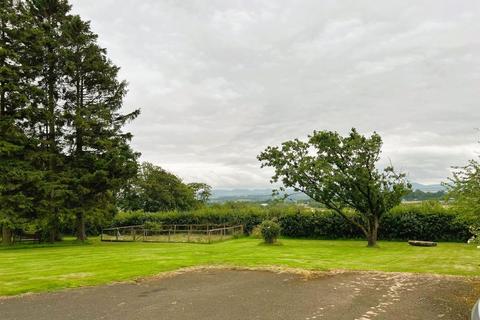 4 bedroom bungalow to rent, Humbie Farm, Edinburgh, EH29