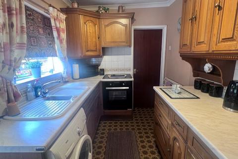 3 bedroom terraced house for sale, Lower Hester Street, Semilong, Northampton, NN2 6BL