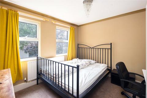 8 Evans Close, London, E8 3TD