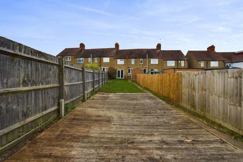 3 bedroom terraced house for sale, Cranbrook Road, Kingsthorpe, Northampton, NN2 6JT