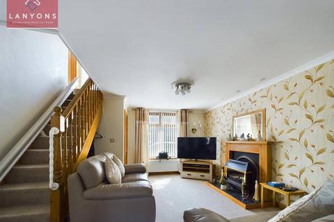 3 bedroom terraced house for sale, High Street, Treorchy, Rhondda Cynon Taf, CF42