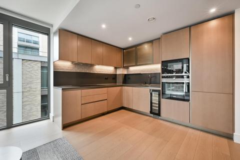 3 bedroom flat for sale, Bowden House, Prince of Wales Drive, SW11