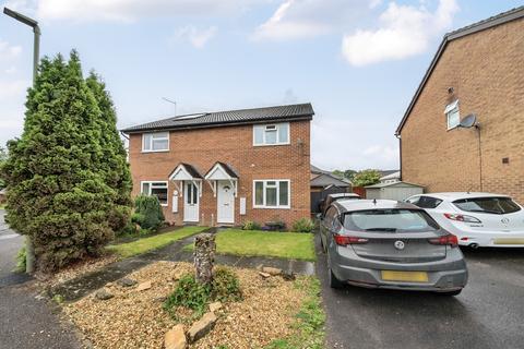 3 bedroom semi-detached house for sale, Glenmore Road, Carterton, Oxfordshire, OX18