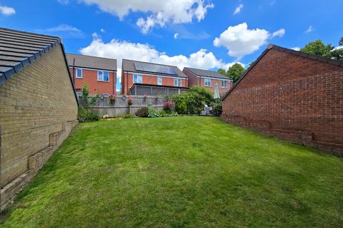 5 bedroom detached house for sale, Crawley Close, Kingsthorpe, Northampton, NN2 8BA