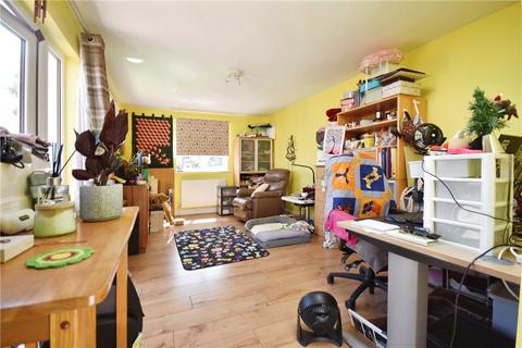73 Douglas Road, Clacton-on-sea, CO15 3JY