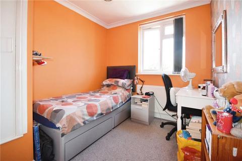 73 Douglas Road, Clacton-on-sea, CO15 3JY