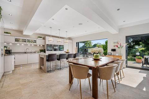 Robin Hill Billing Drive, Rawdon, Leeds, LS19 6QR