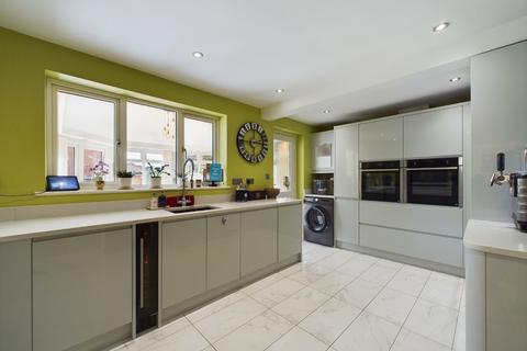 4 Ashpole Spinney, Northampton, NN4 9QB