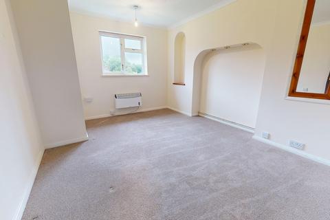 2 bedroom flat for sale, Riverside Drive, Weedon, Northampton, NN7 4RT