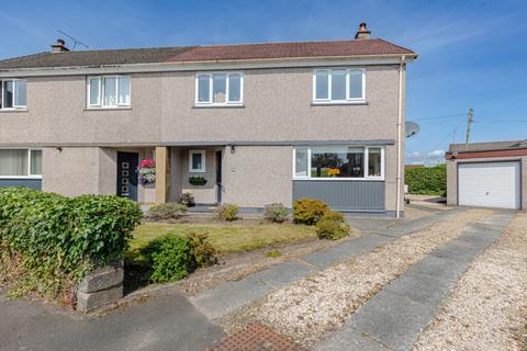 14 Halberts Crescent, Stirling, FK7 0LG