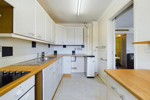 1 bedroom flat for sale, Elmhurst Court, Spinney Hill, Northampton, NN3 2LG