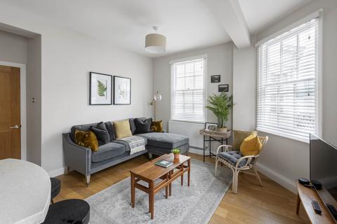 undefined, Flat 2,11 Union Passage, Bath