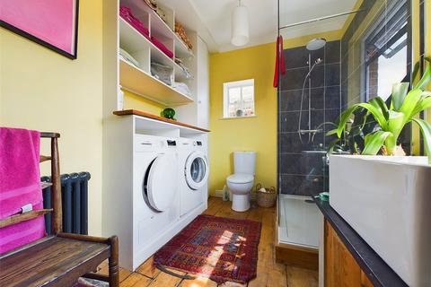 30 Morpeth Street, Gloucester, GL1 4TN