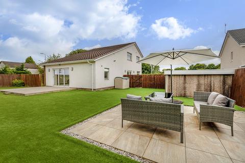 2 Solway Road, Bishopbriggs, Glasgow, G64 1QW