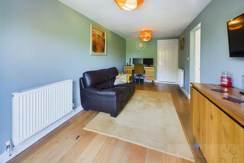 29 Aintree Road, Crawley, RH10 6LR