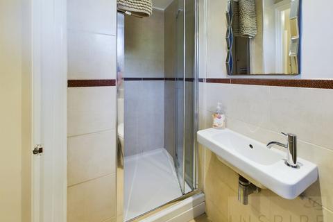 29 Aintree Road, Crawley, RH10 6LR