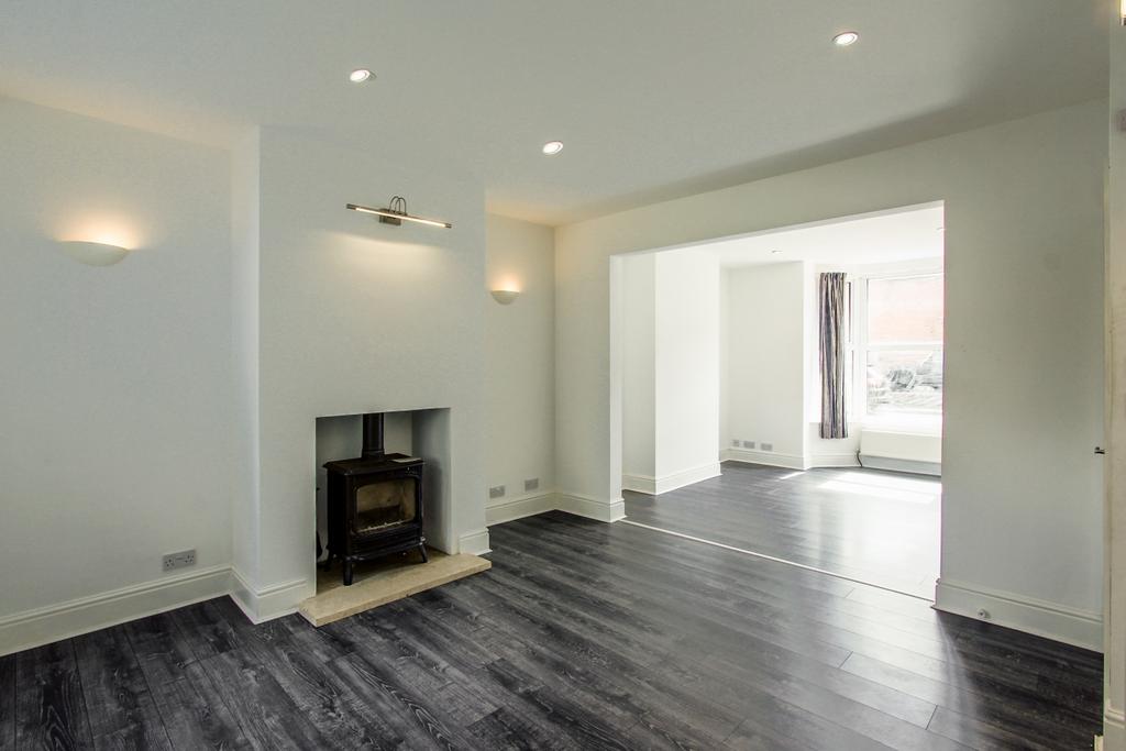 Dining Room into Living Room c