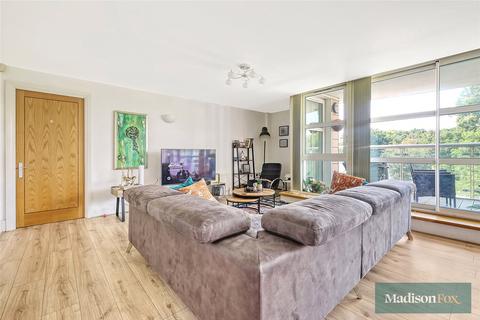 3 bedroom apartment for sale, Brook Parade, Chigwell IG7