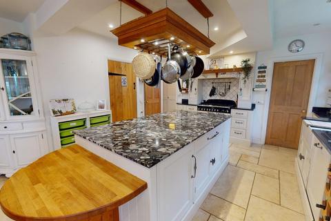1, Norwood Farm Cottages Sandy Lane, Harpole, Northampton, NN7 4DG