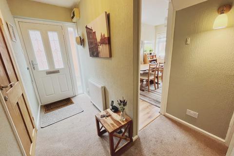 10 Badgers Walk, Northampton, NN2 8AU