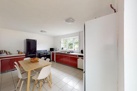 10 Berrydale, Northampton, NN3 5EQ