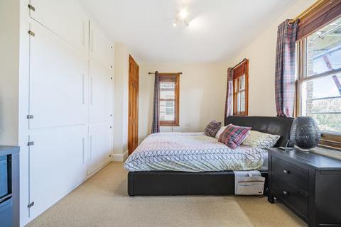 2 bedroom flat for sale, Castellain Road, Maida Vale