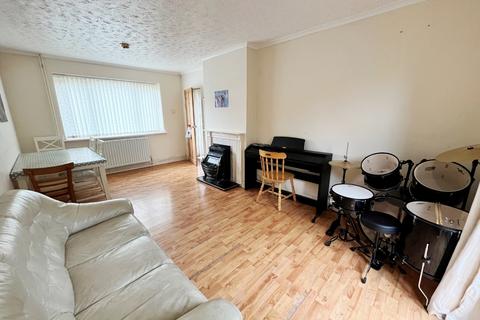 10 Chalcombe Avenue, Northampton, NN2 8JQ