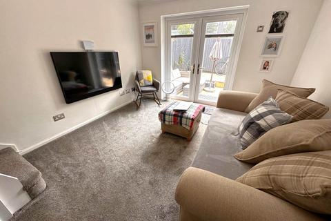 2 bedroom end of terrace house for sale, Brackendale, Exmouth