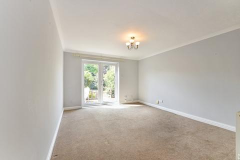 65 Durford Road, Petersfield, GU31 4ER