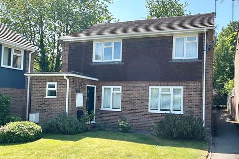 15 Coat Wicks, Seer Green, Beaconsfield, HP9 2YR