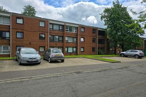 105 Drayton Walk, Northampton, NN2 7SD