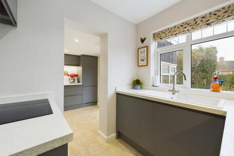 45 Kingsway, Northampton, NN2 8HD
