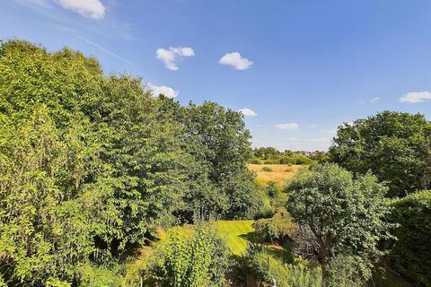 7 bedroom detached house for sale, Elizabeth Crescent, Queens Park, Chester, CH4